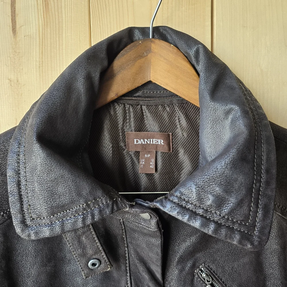 Danier Dark Brown Leather Zip Up Jacket Womens Small - Picture 4 of 12